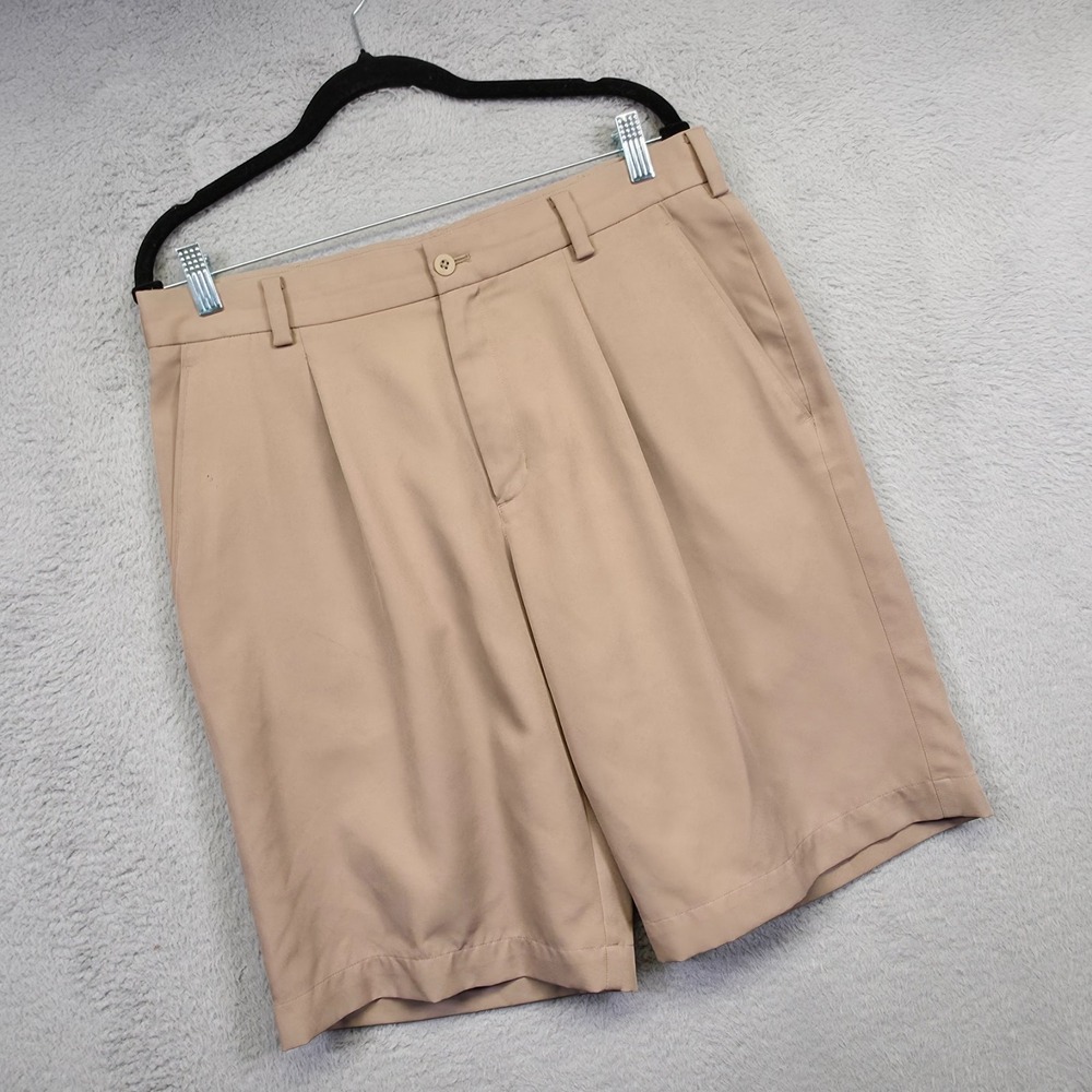 Nike‎ Golf Shorts Mens 32 Tan Pleated DriFit Performance Sports Classic Outdoor